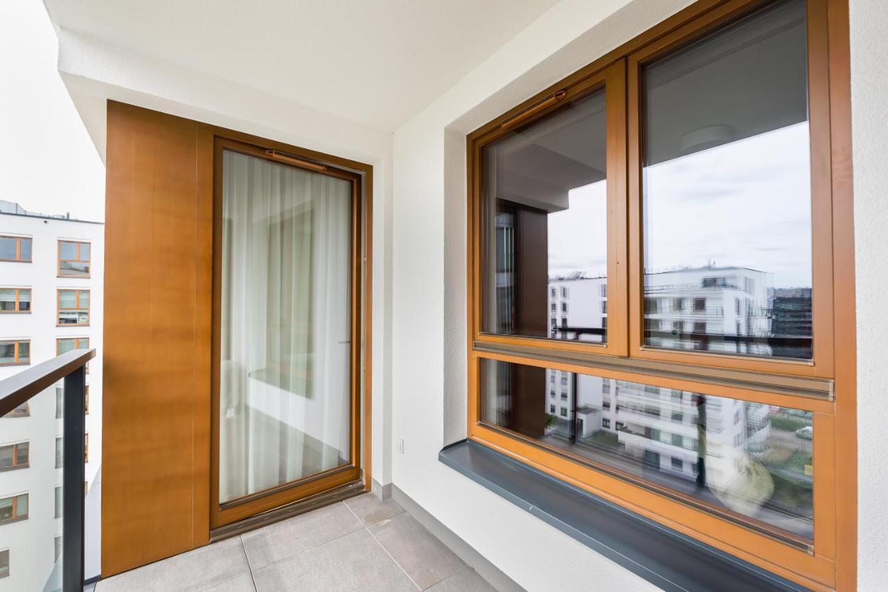 Postepu Comfort Apartment Varsó Kültér fotó